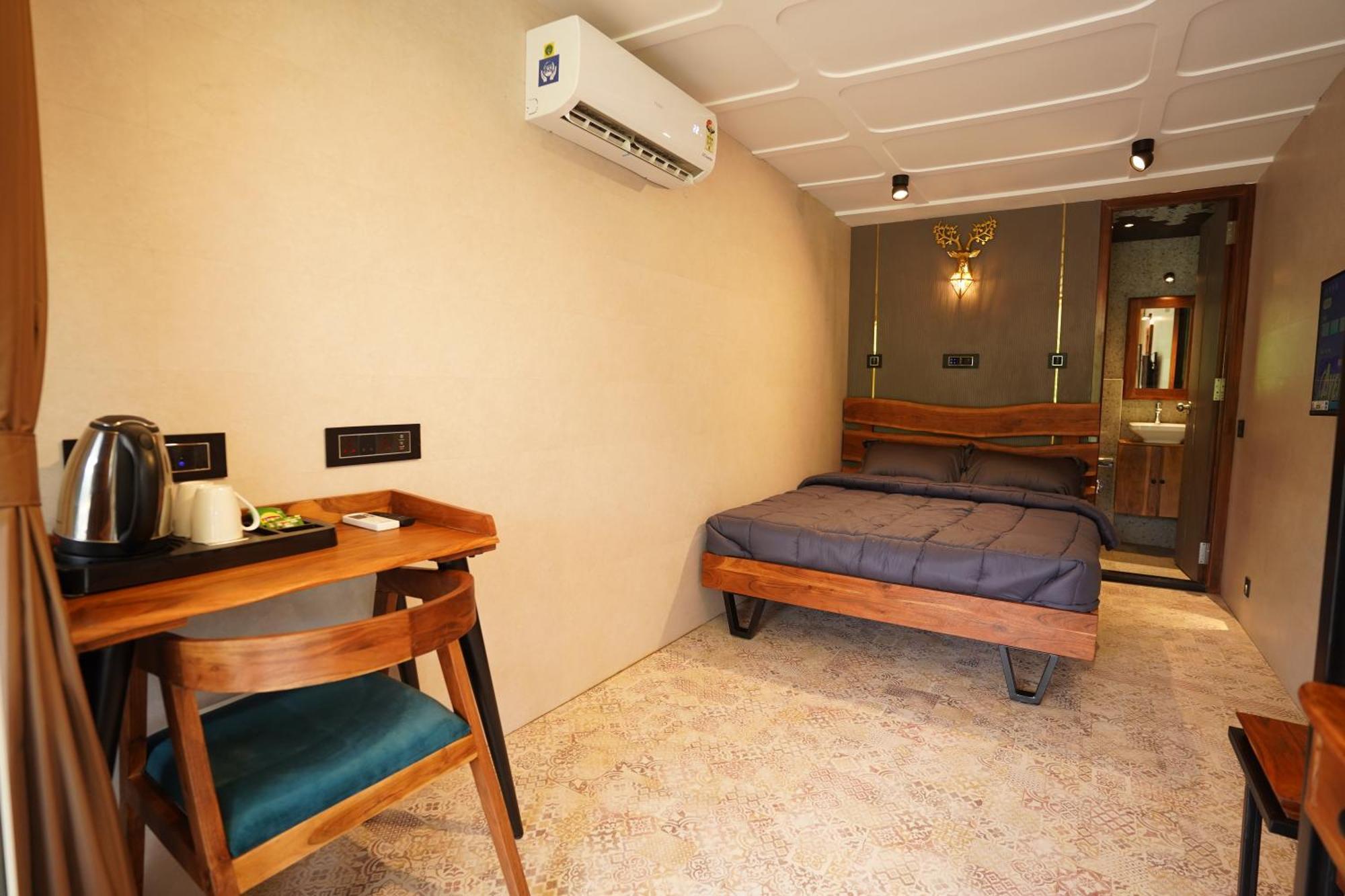 Hotel The Boat Club,Karjat Extérieur photo