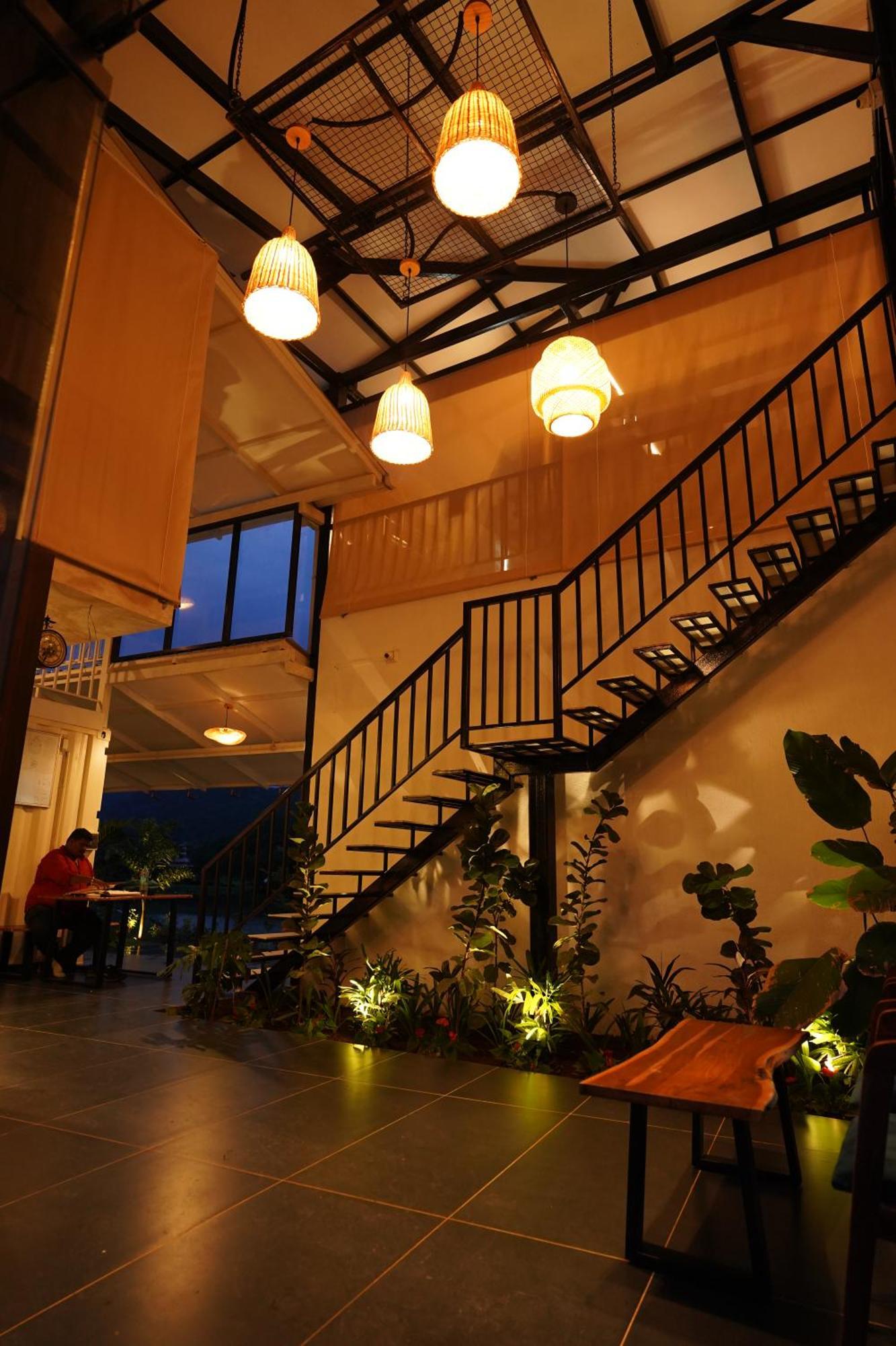 Hotel The Boat Club,Karjat Extérieur photo
